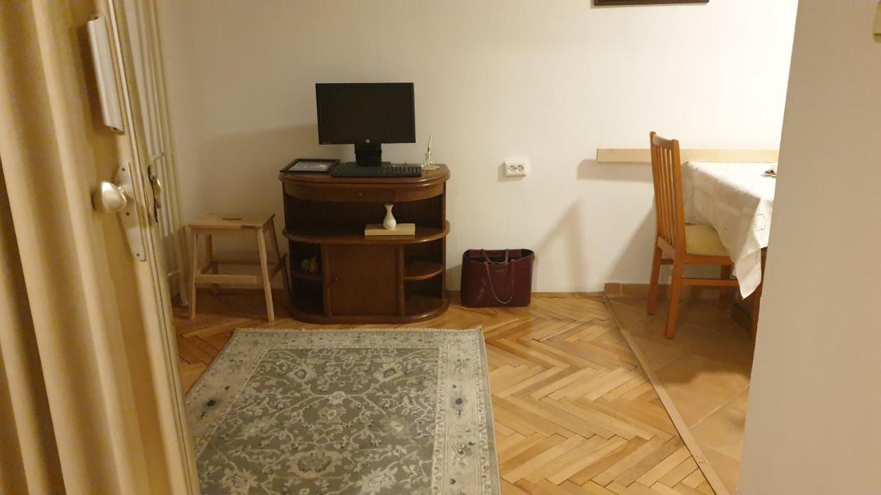 Apartment Oriku - Prishtine Exterior foto